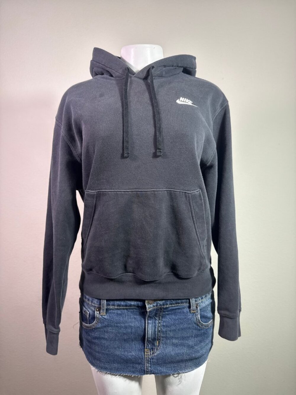 Nike Black Hoodie Embroidered Logo – Women's Used Clothing
